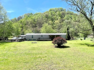 76 Sullivan St, Pinsonfork, KY 41555
