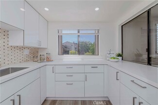 28012 Ridgeforest Ct, Rancho Palos Verdes, CA 90275