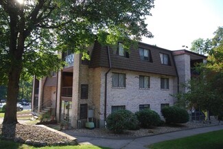 7 Greenbriar Dr Unit 108, North Reading, MA 01864