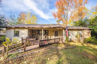 916 Norma Ct, Jacksonville, AR 72076