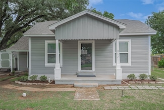 317 Milburn St, Wharton, TX 77488