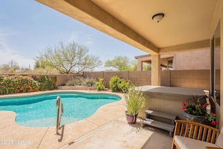 434 E Via Puente de La Lluvia, Sahuarita, AZ 85629