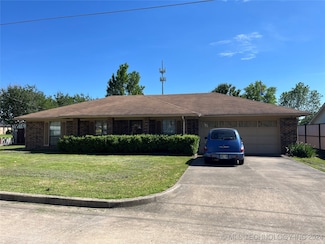 1008 E Creek Ave, McAlester, OK 74501