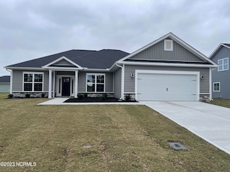 410 Lemonade Ln, Grimesland, NC 27837