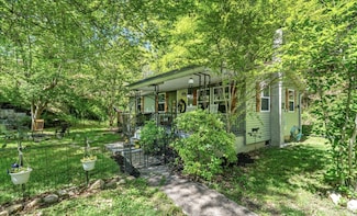 2317 Brown Rd, Knoxville, TN 37920