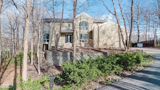 8921 Greenridge Way, Indianapolis, IN 46278