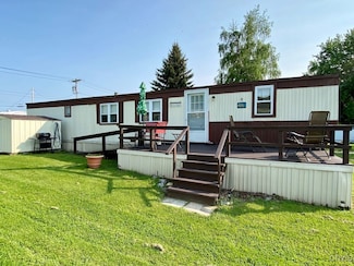 33163 Nys Rte 12e, Cape Vincent, NY 13618