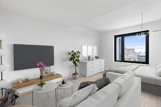 827 Sterling St Unit 3H, Crown Heights, NY 11225