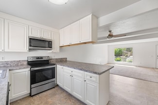 2823 W Avenue j4, Lancaster, CA 93536
