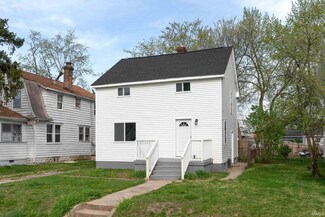 2106 High St, South Bend, IN 46613