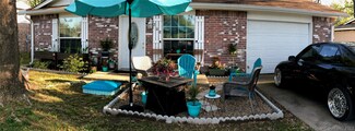 208 E Prairie St, Oktaha, OK 74450
