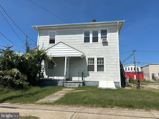 704 E Elmer St, Vineland, NJ 08360