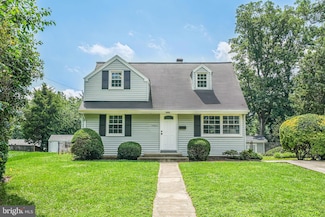 6421 Olmi Landrith Dr, Alexandria, VA 22307