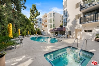 8530 Holloway Dr Unit 217, West Hollywood, CA 90069
