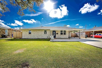 812 Funderburk Ave, Houma, LA 70364