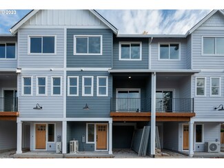 12084 SE Harold St Unit 7, Portland, OR 97266
