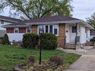 3036 Lincoln St, Highland, IN 46322