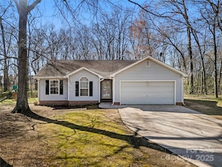 4901 Sandstone Ln, Monroe, NC 28110