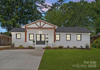 4562 Rockford Ct, Charlotte, NC 28209