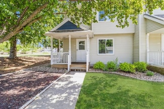 4720 Todd Dr, Ames, IA 50014