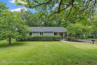738 Holmdel Rd, Holmdel, NJ 07733