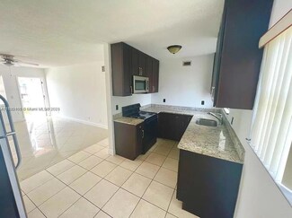 281 NE 40th St Unit 2, Oakland Park, FL 33334