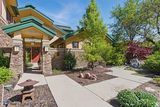 1991 S State St, Springville, UT 84663
