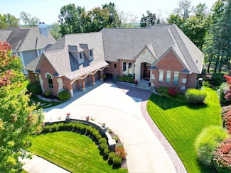 5015 Rockaway Ln, Clarkston, MI 48348
