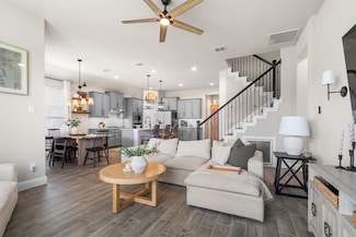 2013 Windsor Dr, Argyle, TX 76226