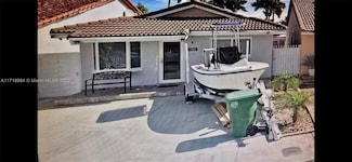 11465 NW 88th Ct, Hialeah, FL 33018