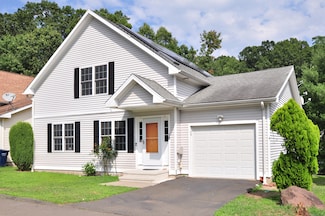 19 Mourning Dove Cir, New Haven, CT 06513