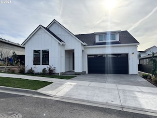 2784 N 49th Ave, Camas, WA 98607