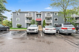 2 Post Oak Ln Unit 2, Natick, MA 01760