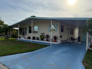 7300 20th St Unit 54, Vero Beach, FL 32966
