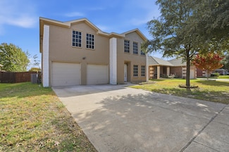 932 Robbins Way, Saginaw, TX 76179