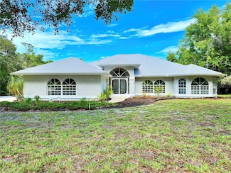 7250 River Country Dr, Weeki Wachee, FL 34607