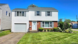 236 Woodcrest Dr, Buffalo, NY 14220