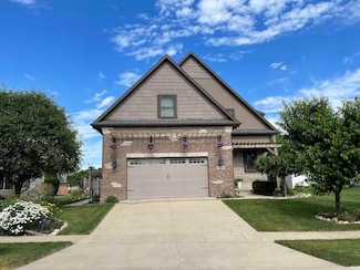 1075 Elm St, Plymouth, IN 46563