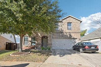 2812 Merry View Ln, Fort Worth, TX 76120