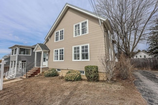 540 Spruce St, Manchester, NH 03103