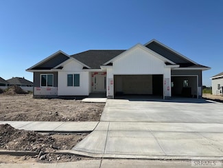 957 Jack Ln, Idaho Falls, ID 83402