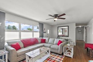 9 Rhonda Dr, Tuscaloosa, AL 35401