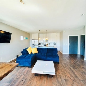 5609 Smu Blvd Unit 301, Dallas, TX 75206