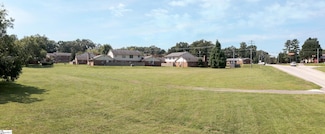 634 Hunts Bridge Rd, Greenville, SC 29617