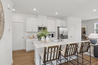 11035 203rd St W, Lakeville, MN 55044