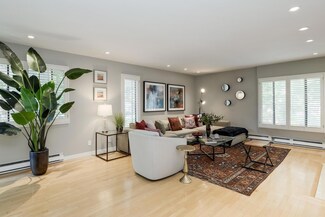 766 Bryant St, Palo Alto, CA 94301