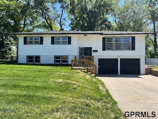 235 S 118th St, Omaha, NE 68154