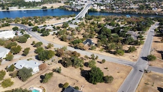 104 Gateway N, Marble Falls, TX 78654