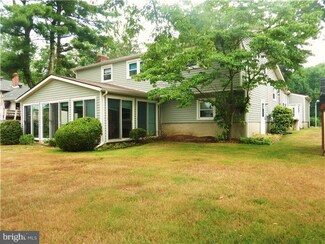 183 Ramblewood Pkwy, Mount Laurel, NJ 08054