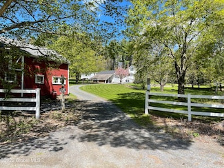 165 White Bridge Rd, Old Chatham, NY 12136